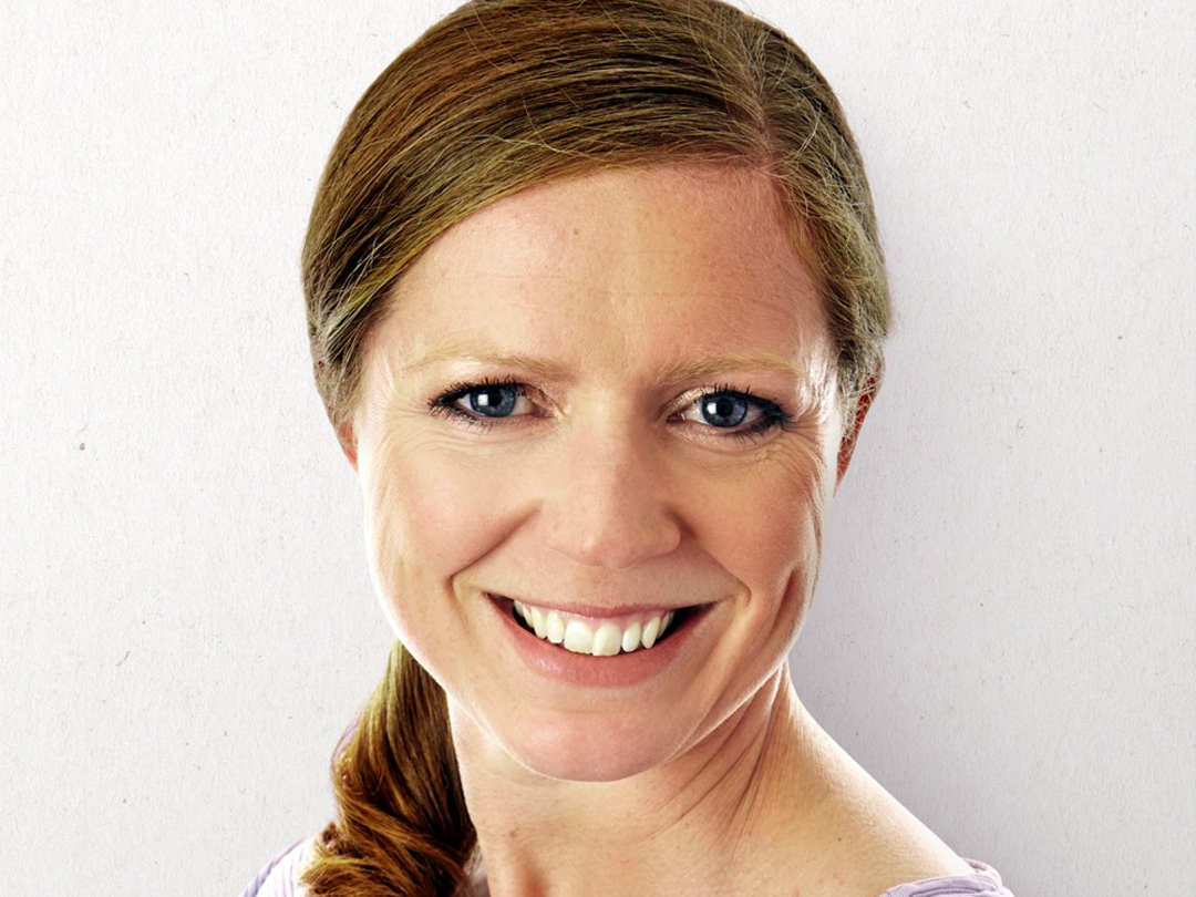 Tracy Sutton cropped.jpg