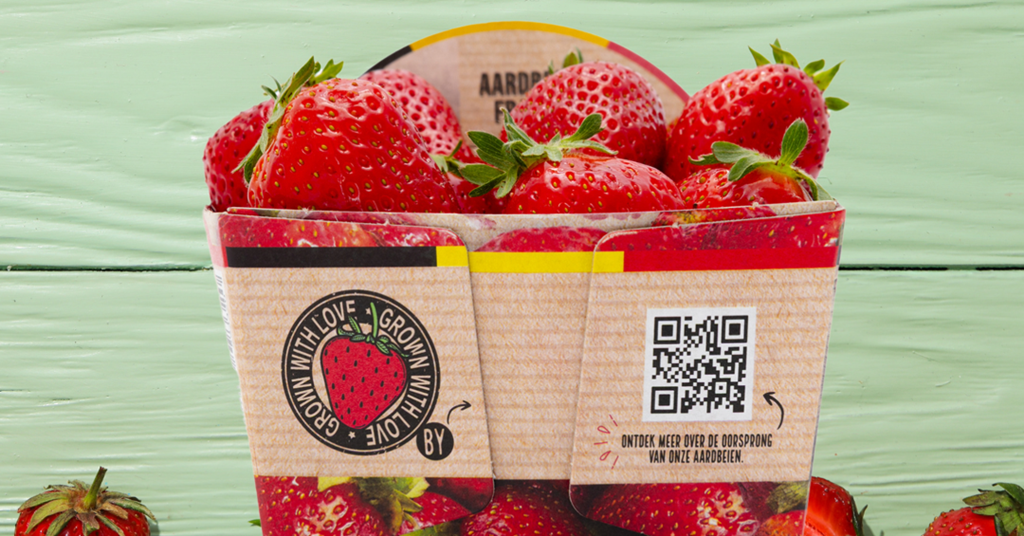 Strawberries from Delhaize sold in cardboard boxes with extra QR