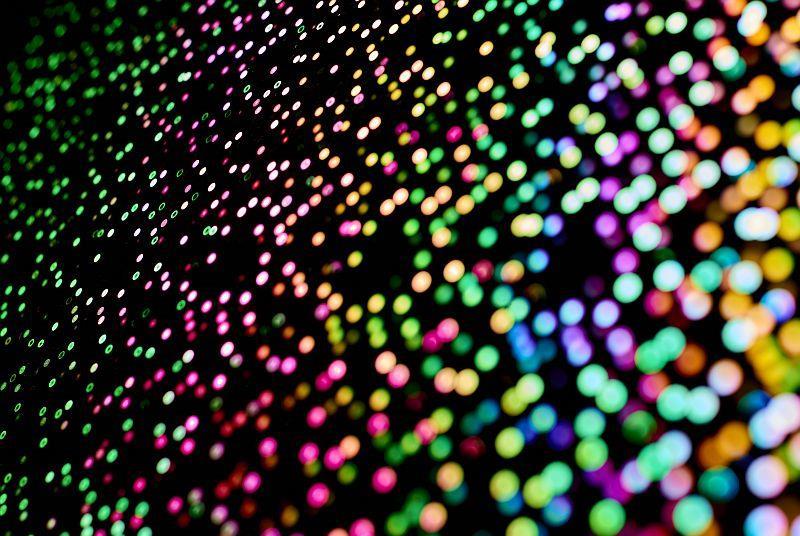 API Launches Range of Plasticfree Holographic Laminates Article