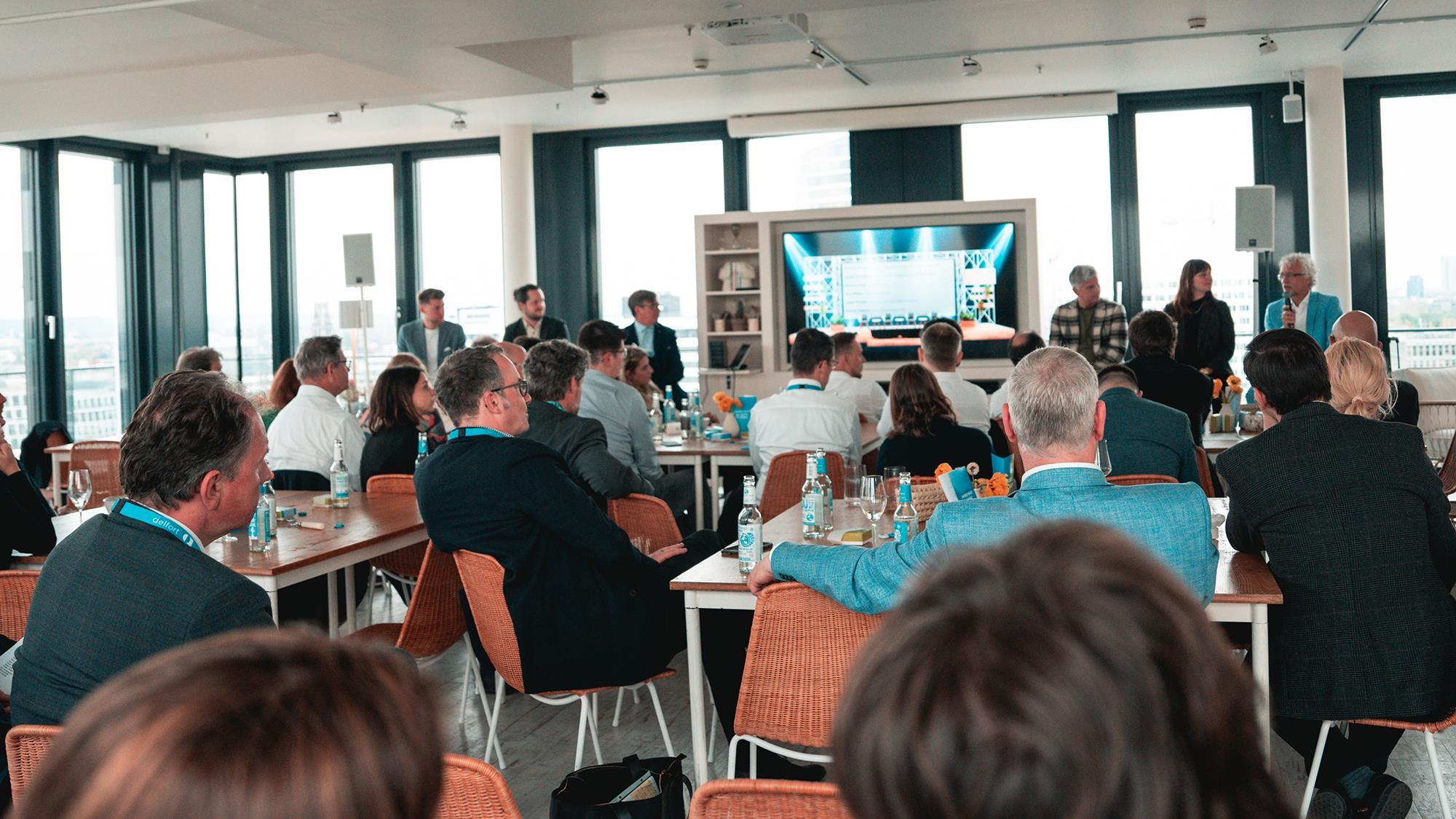 ‘Refreshingly Different’ A cross valuechain perspective on paper