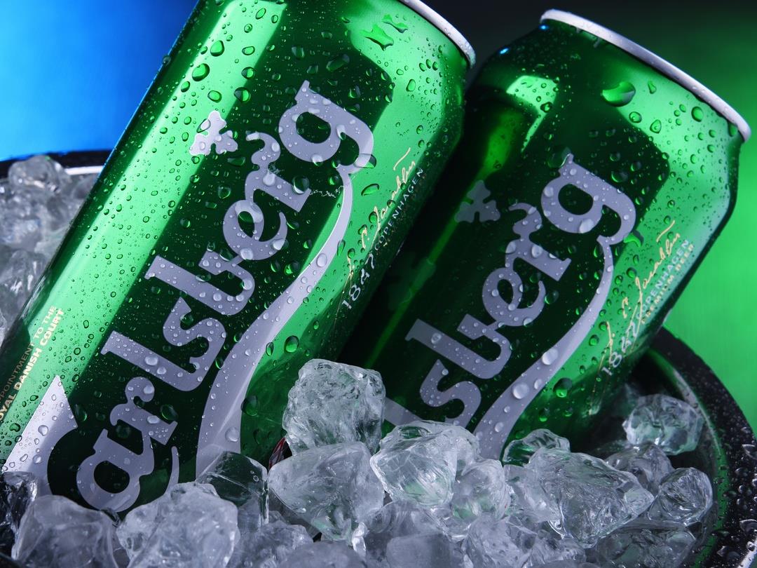 PE_Carlsberg_Cans