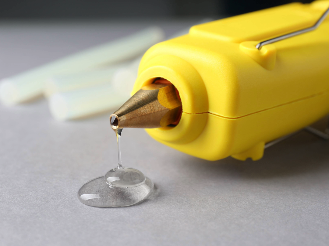 PE_Hot_Melt_Adhesive