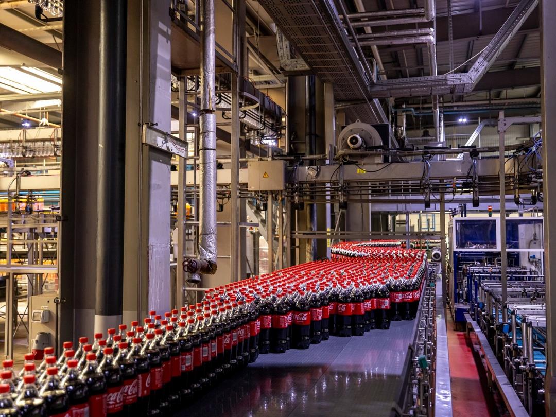 PE_Coca-Cola_HBC_Line