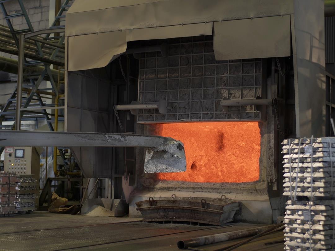 PE_Aluminium_Furnace