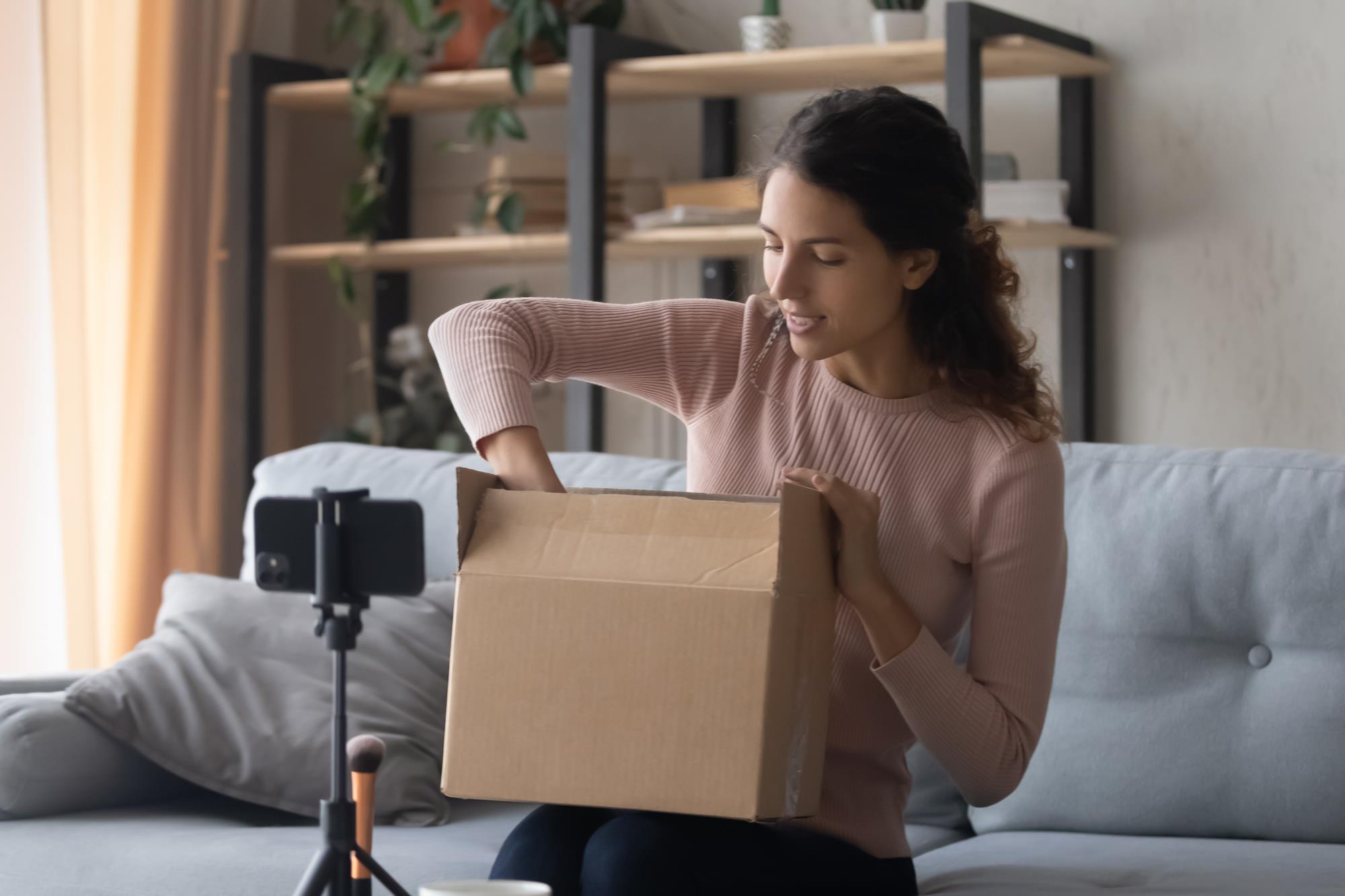 PE_Unboxing_Video_2