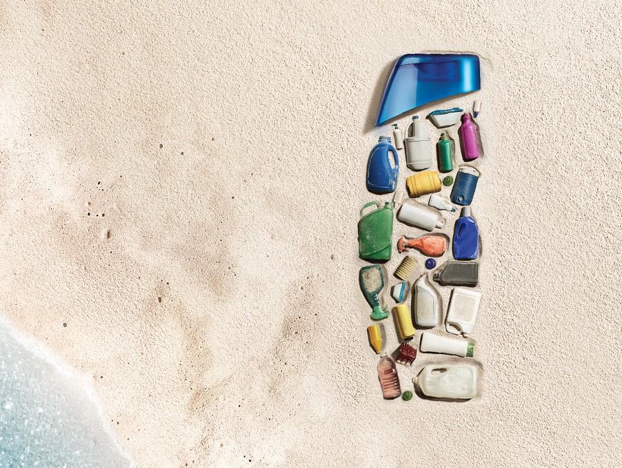 beach plastics.jpg