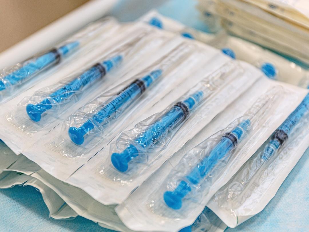 PE_Vaccine_Packaging