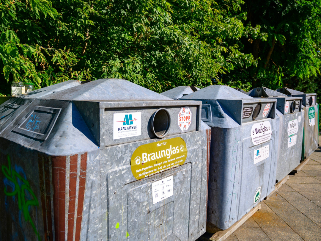 PE_Glass_Recycling_Bins