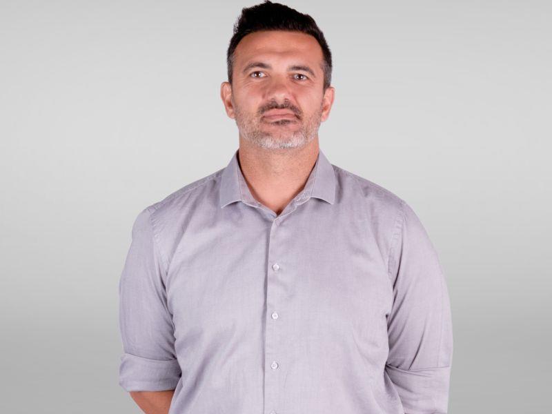 markhewitt080818.jpg