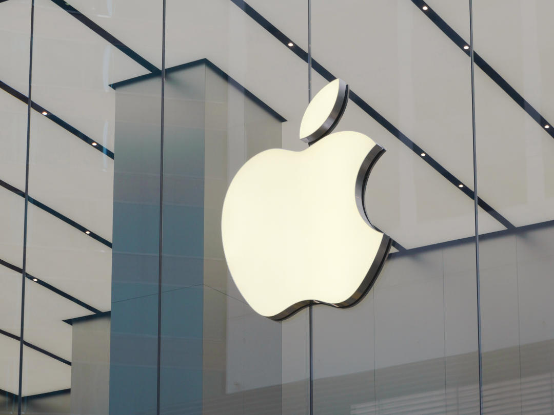 PE_Apple_Logo