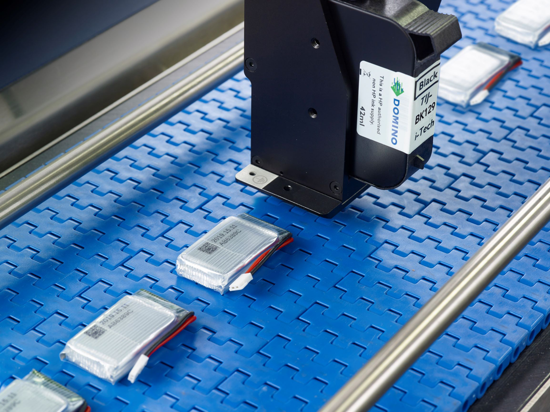 Gx-Series-printhead-on-batteries-4MP.png