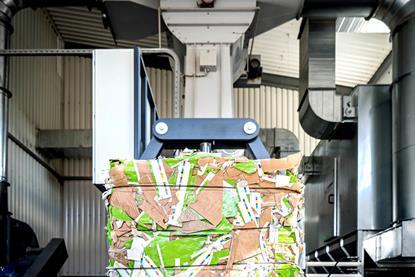 shutterstock_2422091001-2