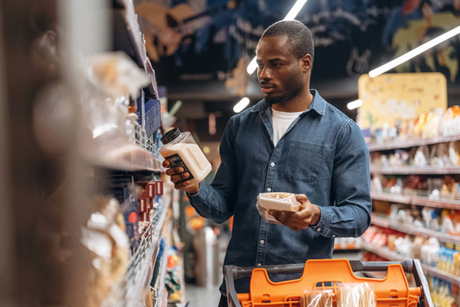 PE_Man_in_Supermarket