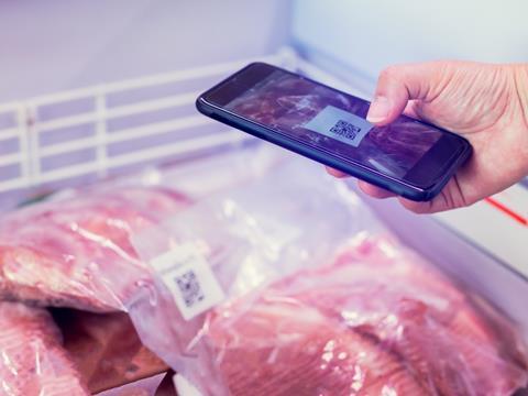 Food traceability with QR codes case study