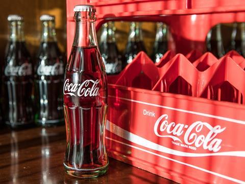 Coca-Cola lifts forecasts as earnings sparkle on higher prices