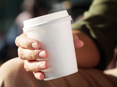 PE_Paper_Cup_Hand