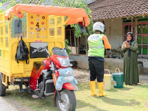 Project-STOP_waste_collection_Banyuwangi