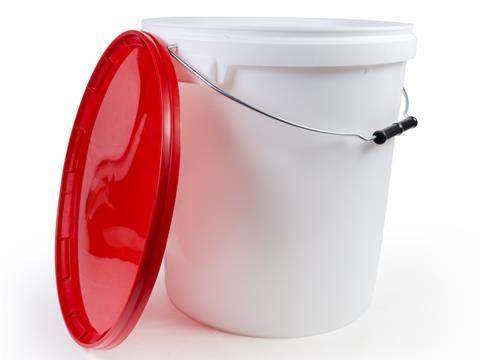 PE_Metal_Handle_Plastic_Pail