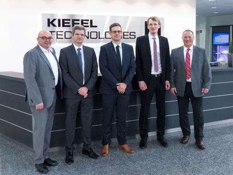 kiefel040118.jpg