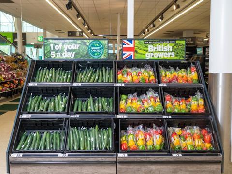 Convenient removable baskets, perfect for storing vegetables