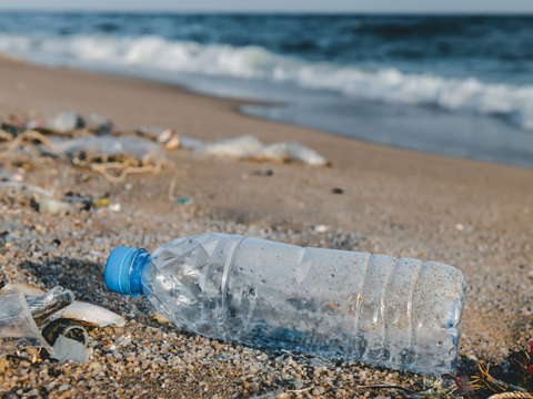 PE_Bottle_on_Beach