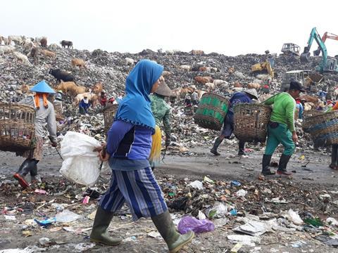 PE_Waste_Picking_Indonesia