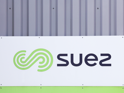 PE_Suez_Sign